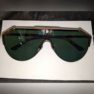 GUCCI Sunglasses GGO584S
